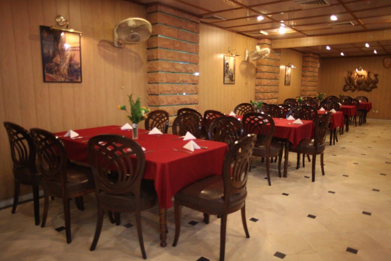 Hotel Galaxy Karachi Exterior photo